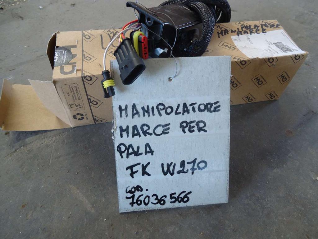 Manipulateur pour Fiat Kobelco W 270 Photo 4