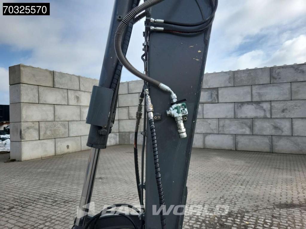 Volvo EW60 E A/C - 3 Buckets Photo 11