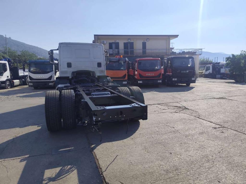 Iveco EUROCARGO 180E32 Photo 10