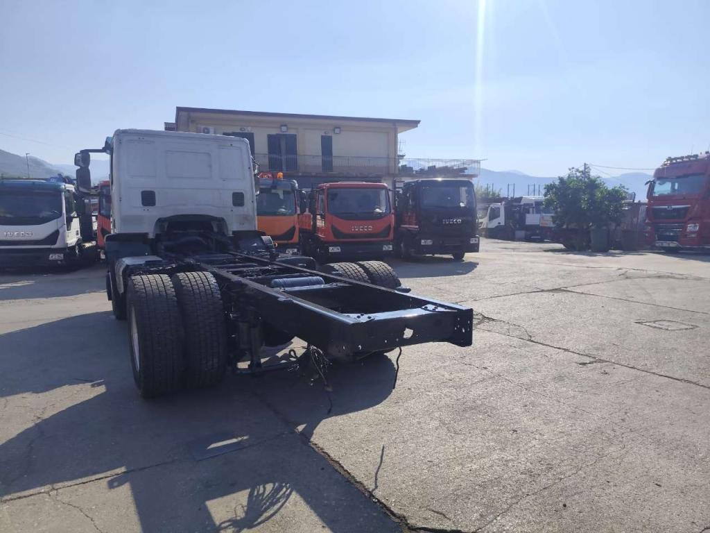 Iveco EUROCARGO 180E32 Photo 15