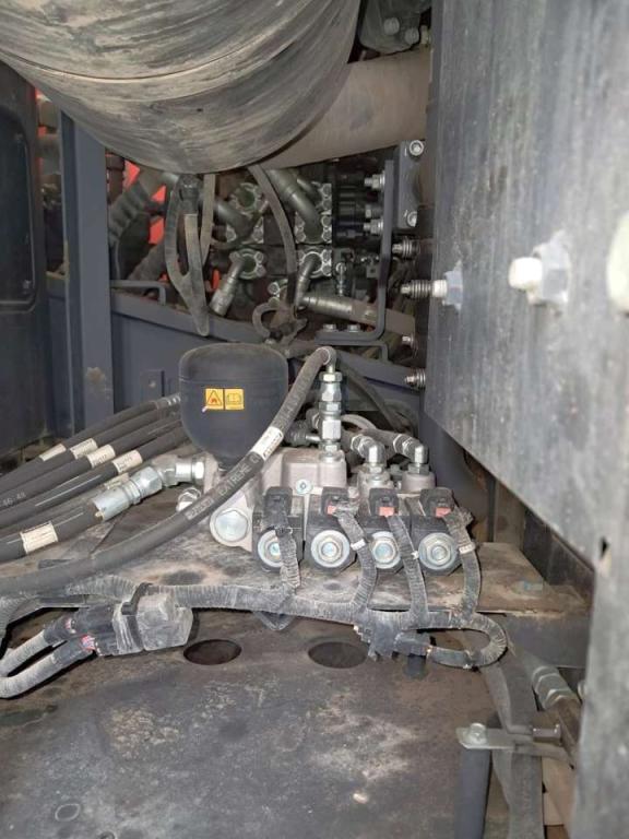 Doosan DX235NLC Photo 8
