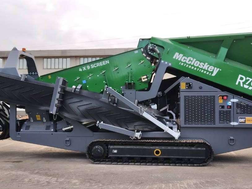 McCloskey R70 Photo 2