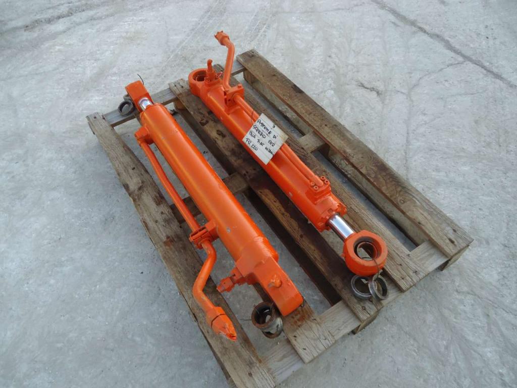 Piston de direction pour Fiat Hitachi FR220 Photo 4