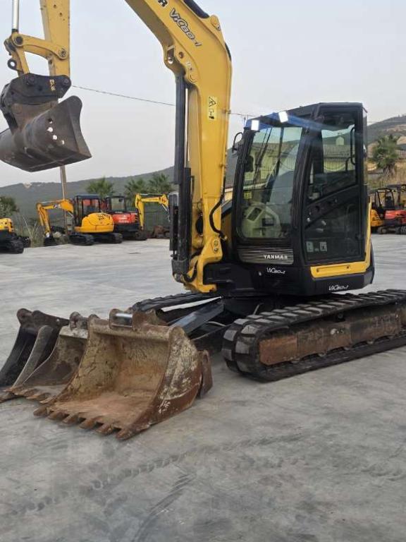 Yanmar VIO80 Photo 1