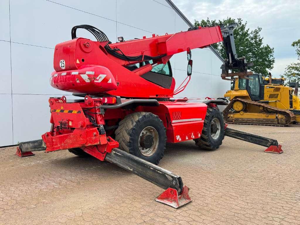 Manitou MRT2150 Privilege - Remote Control / 4 Wheel Steer Photo 5