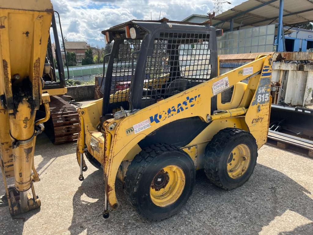 Komatsu SK815-5 Photo 1