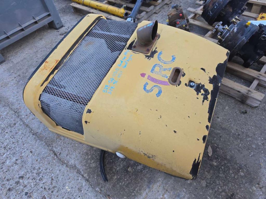 Komatsu SK815-5 Photo 28