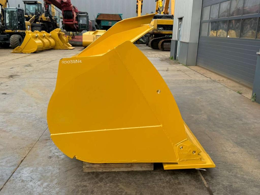 Caterpillar Loader Bucket PIN ON CAT 980, 6.0m3,134in Photo 7