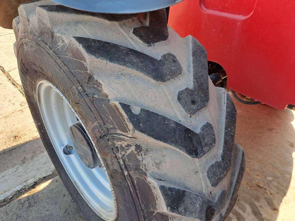 Manitou MT 1440 E Photo 13