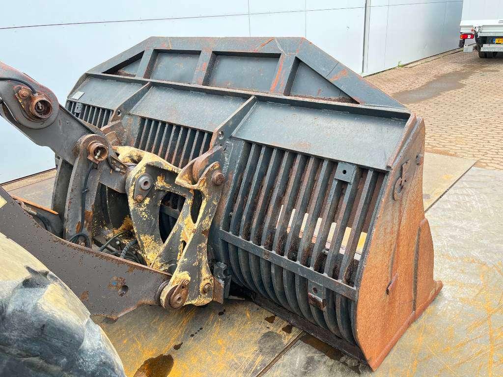 Volvo L120G - Dutch Machine / 3rd Function Photo 18