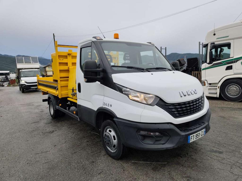 Iveco DAILY 35-140 Photo 14