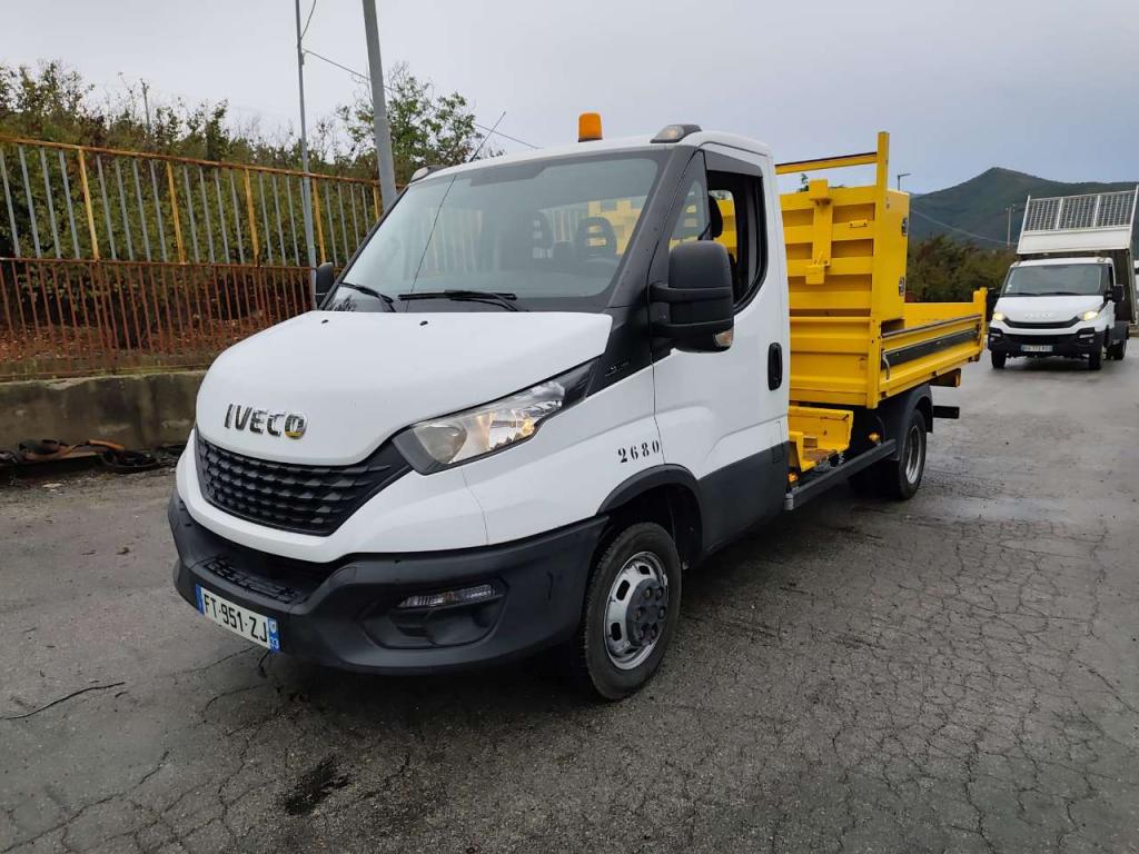 Iveco DAILY 35-140 Photo 9