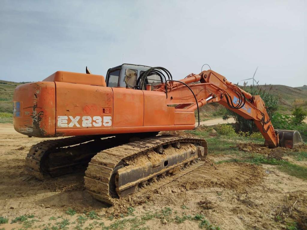 Fiat Hitachi EX235 Photo 2
