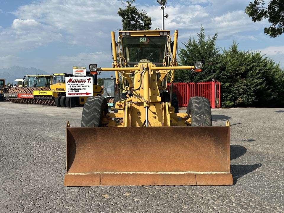 Caterpillar 12H 6X4 Photo 23
