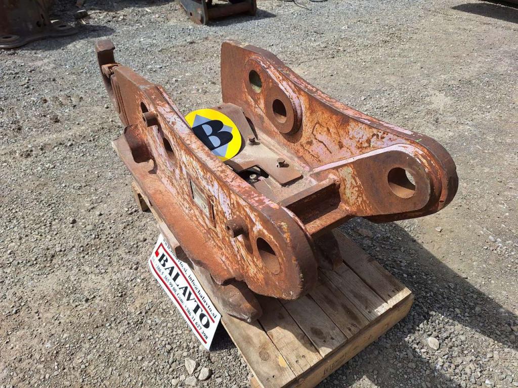 Winkelbauer quick coupler Attache rapide Photo 2