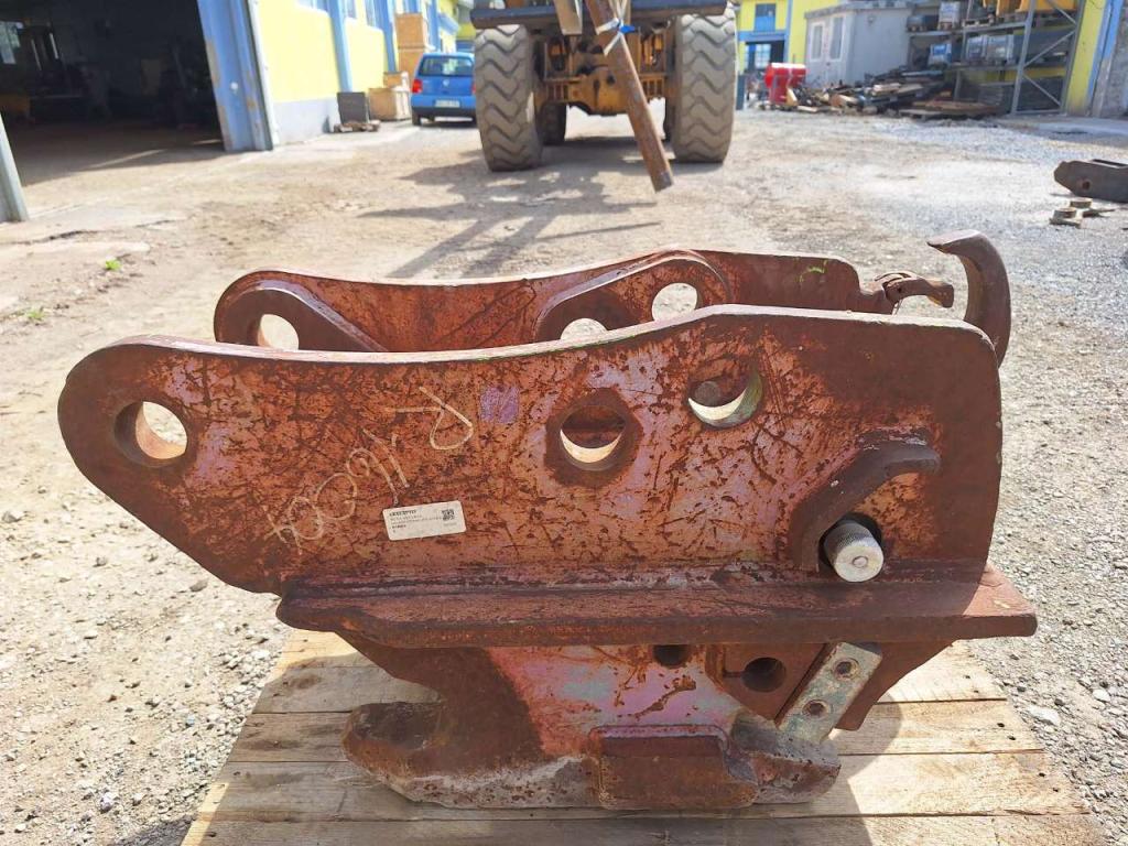 Winkelbauer quick coupler Attache rapide Photo 5