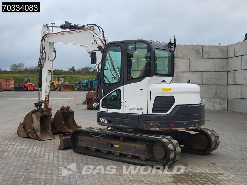 Bobcat E85 A/C - 3 Buckets Photo 3