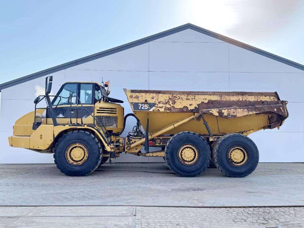 Caterpillar 725 - Dutch Machine / Body Heating Photo 2