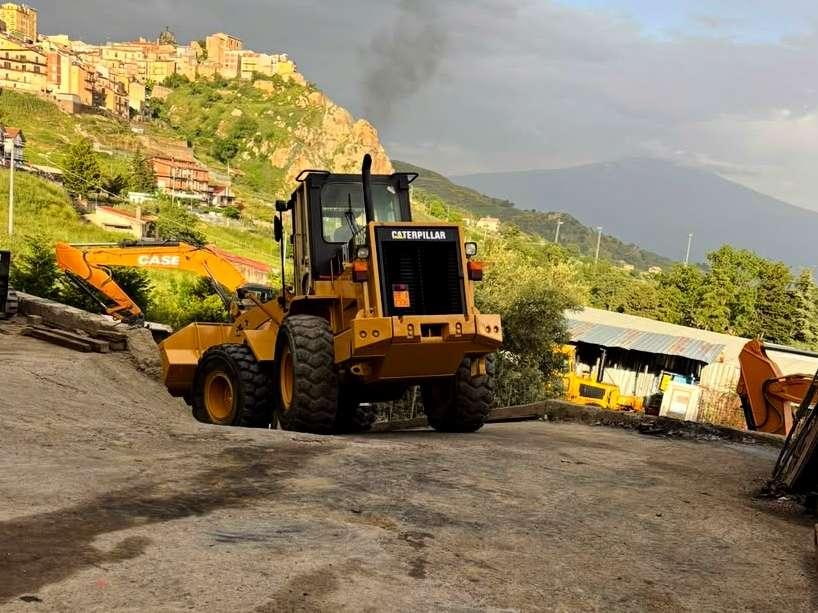 Caterpillar 928F Photo 4