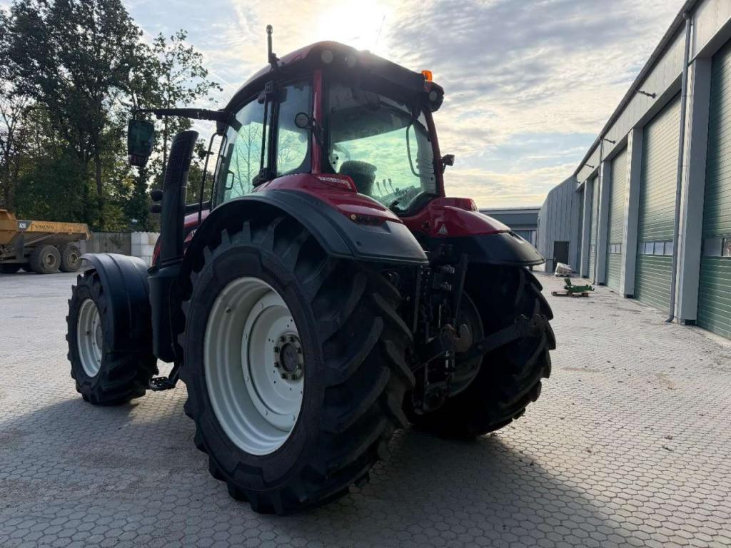 Valtra T 174 GOOD TIRES Photo 5