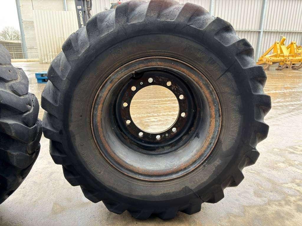 Pneu pour Bridgestone 1000 x 20 Set / 10.00 x 20: 4x2 Tyres Photo 3