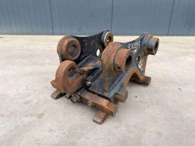 Verachtert CW10 - Caterpillar 307 / 308 en vente par Smitma B.V.