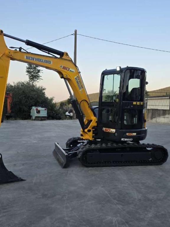 New Holland E50BSR Photo 9
