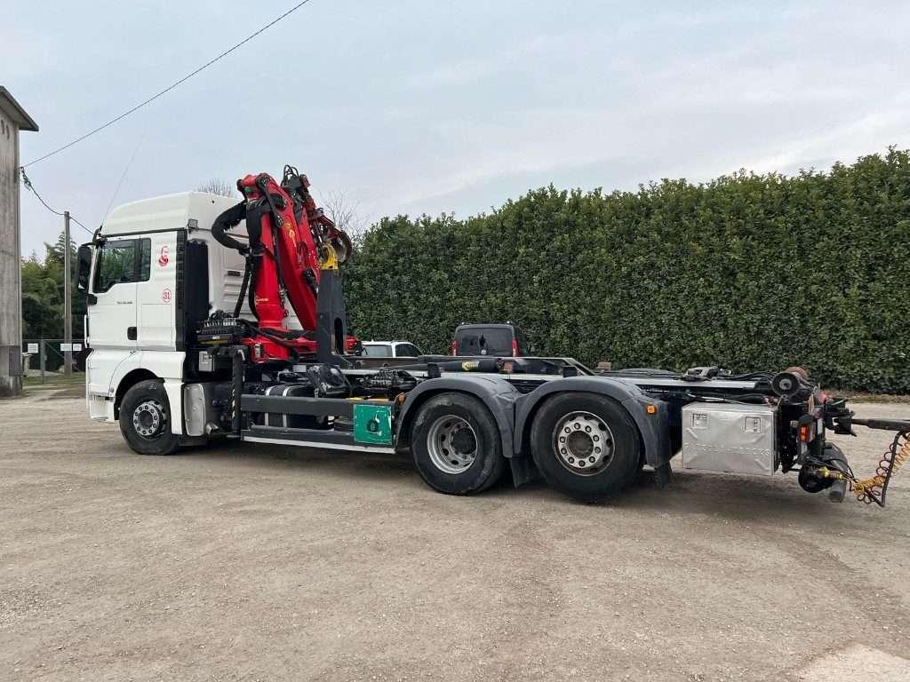 Man TGX 26.480 SCARRABILE CON GRU Photo 4