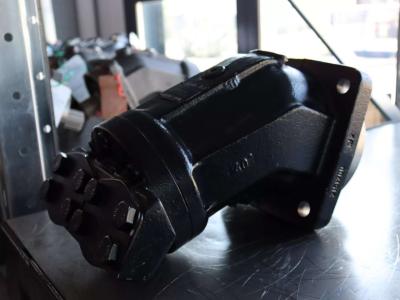 Bosch Rexroth A2FM107/61W-VAB100J-Y en vente par Kolben s.r.l.