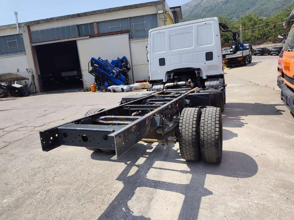 Iveco EUROCARGO 120-190L Photo 12