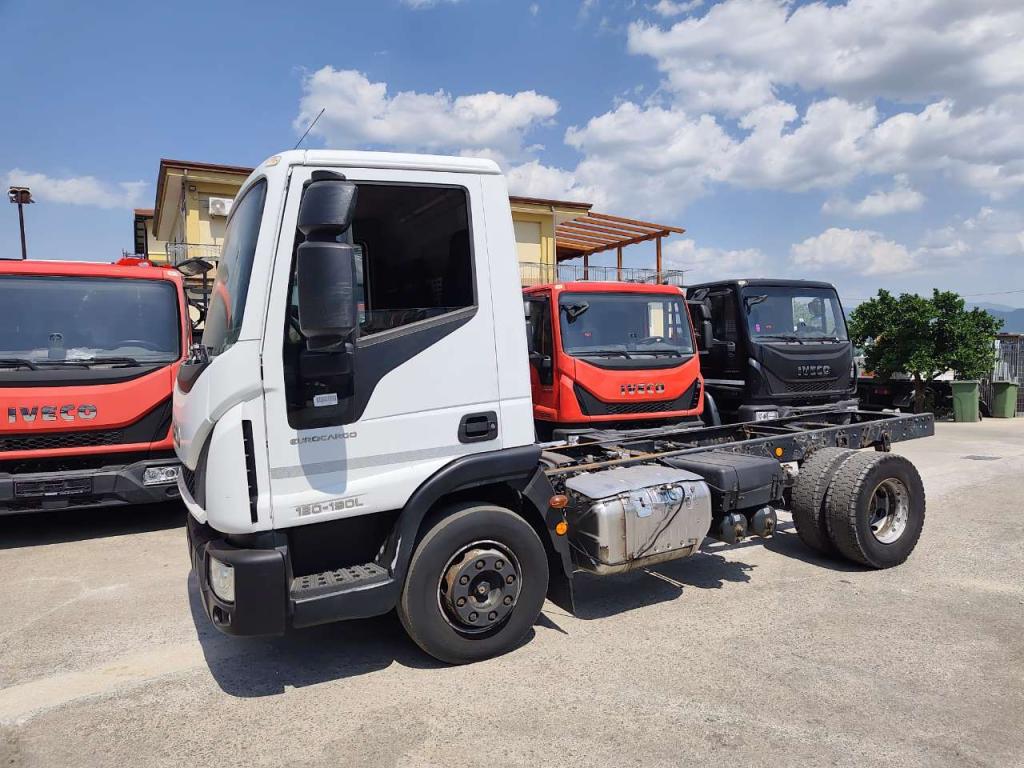 Iveco EUROCARGO 120-190L Photo 23