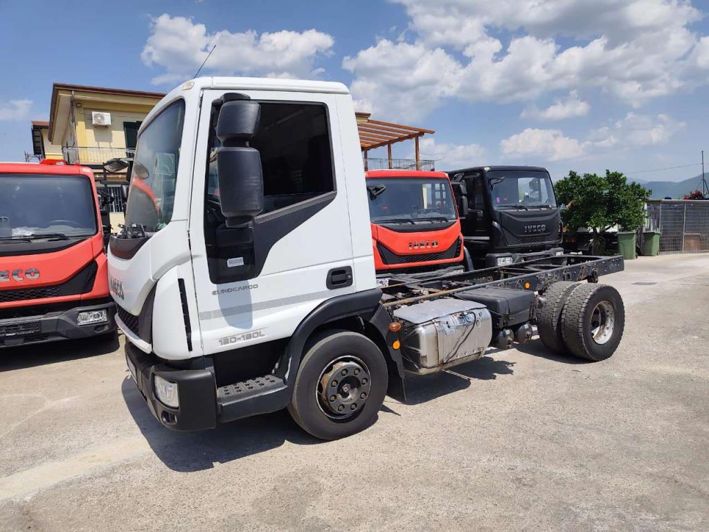 Iveco EUROCARGO 120-190L Photo 27