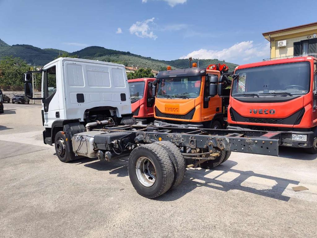Iveco EUROCARGO 120-190L Photo 7