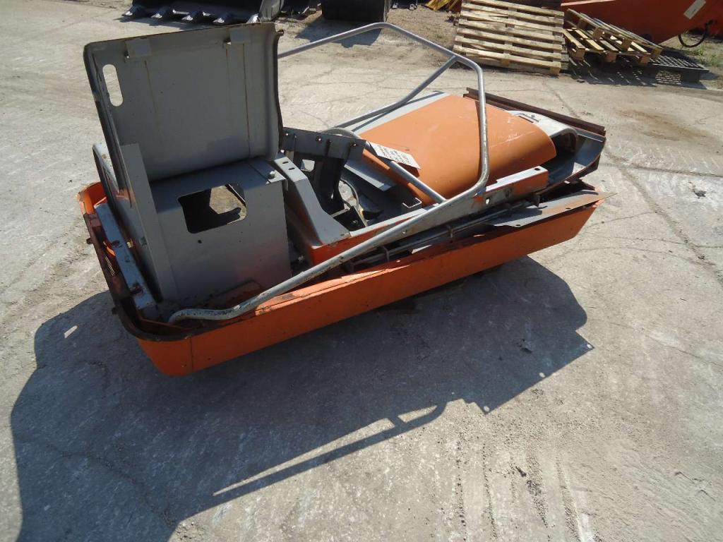 Capot et panneau de carrosserie pour Fiat Kobelco 235 Photo 1