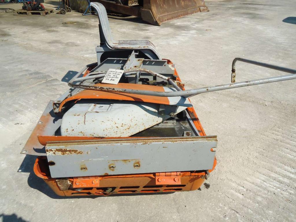 Capot et panneau de carrosserie pour Fiat Kobelco 235 Photo 5