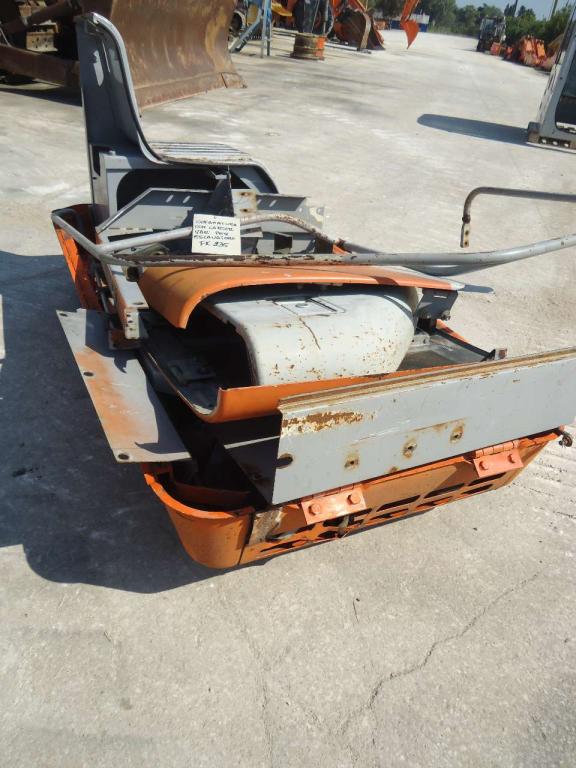 Capot et panneau de carrosserie pour Fiat Kobelco 235 Photo 6