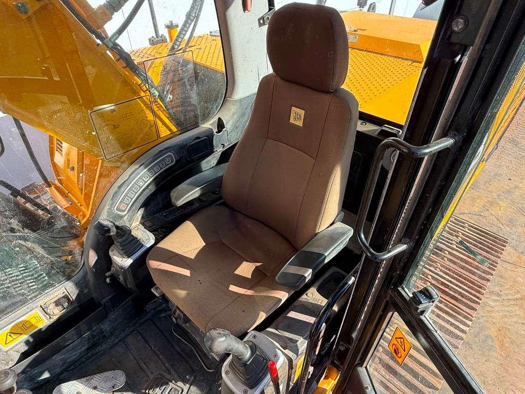JCB JS260LC - Hammer Lines / Heated Seat Photo 8