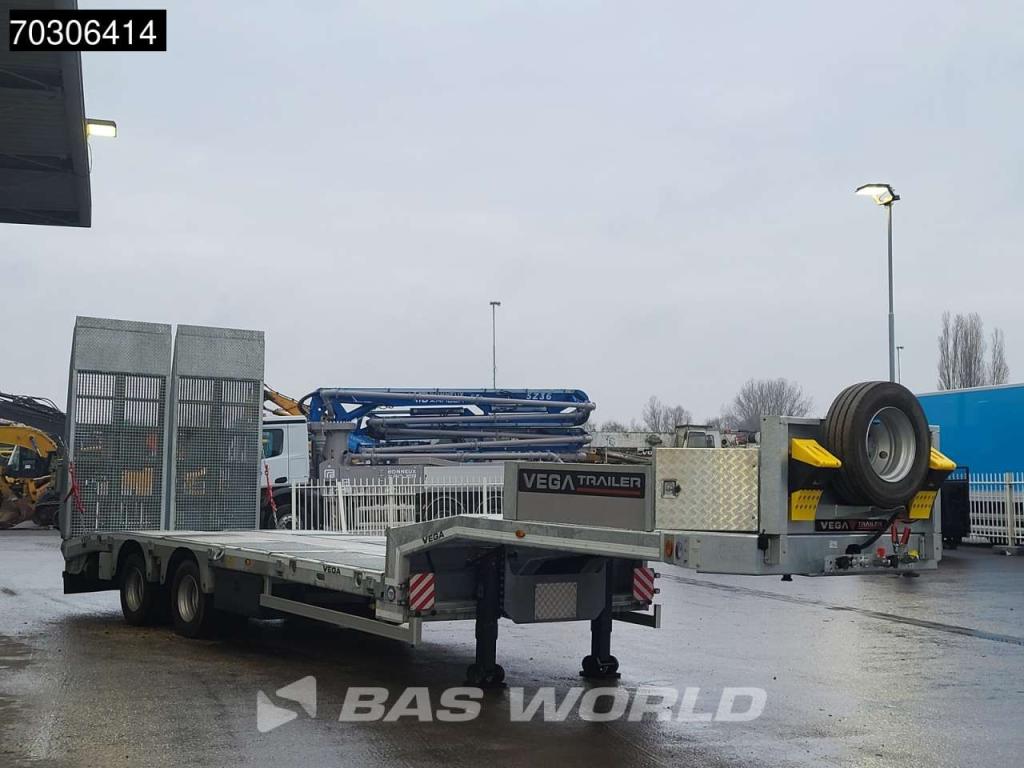 Vega 2 Axle Lowbed 2 axles NEW 2 Axle Lowbed Ramps Photo 2