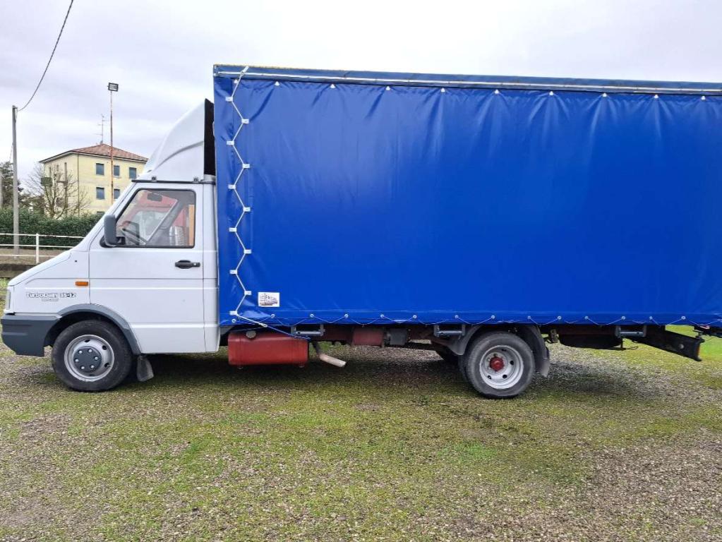 Iveco Daily Photo 1