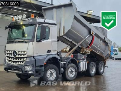 Mercedes-Benz Arocs 4151 8X4 18m3 tipper steel suspension Big-Axle Automatic Euro 6 en vente par BAS World B.V.