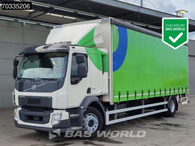 Volvo FL 250 4X2 18tonner curtainsides 2000kg Ladebordwand Automatic Euro 6 en vente par BAS World B.V.