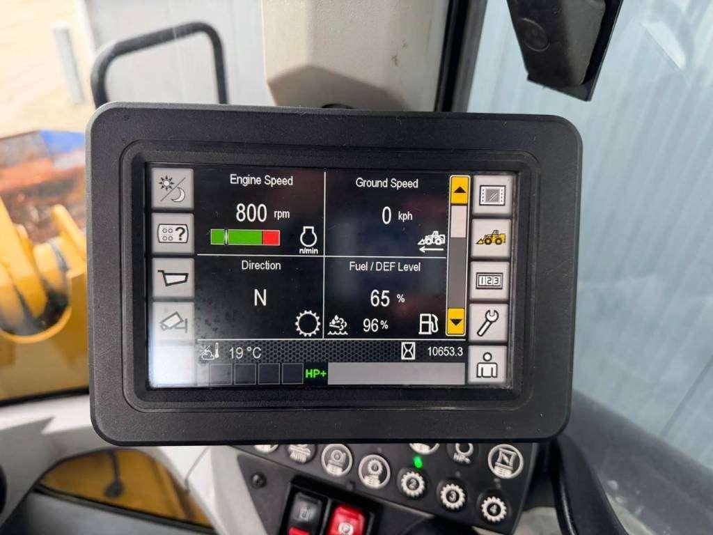Caterpillar 926M Photo 26