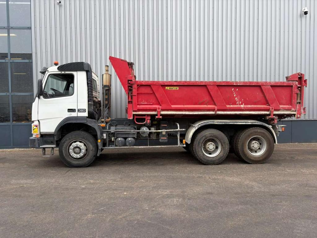 Volvo 380 FM12 6x4 Marrel Kipper Photo 2