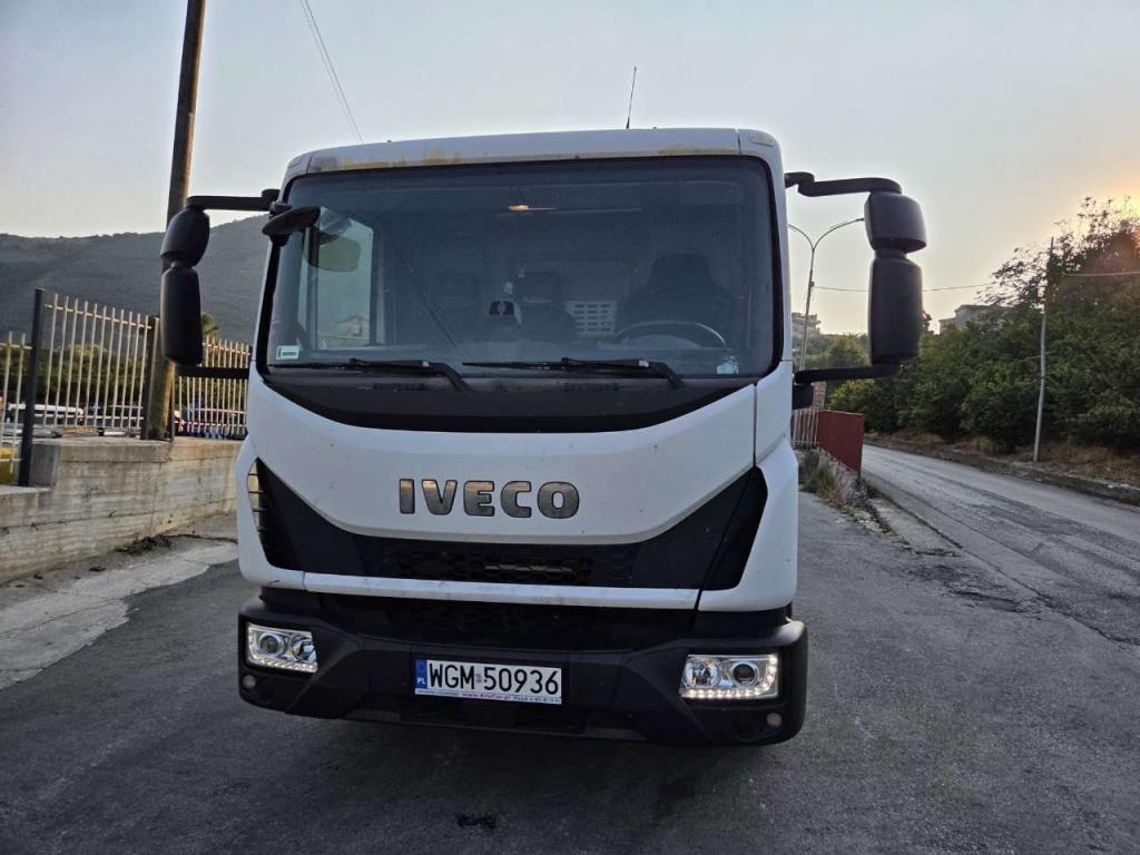 Iveco EUROCARGO 120-190L Photo 22