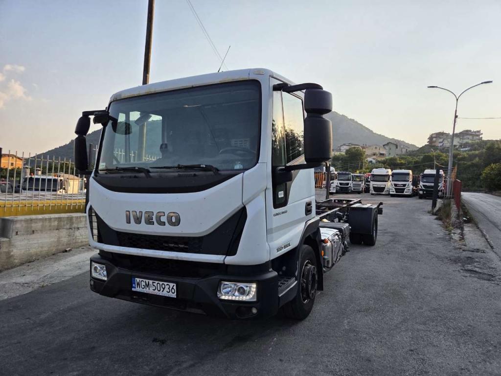 Iveco EUROCARGO 120-190L Photo 24