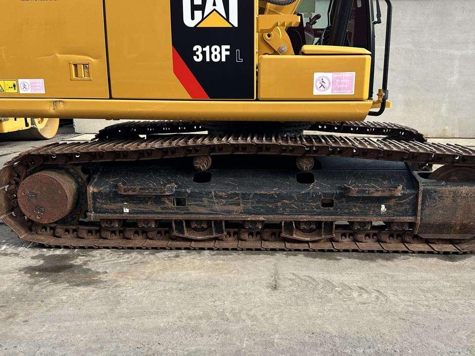 Caterpillar 318FL Photo 4