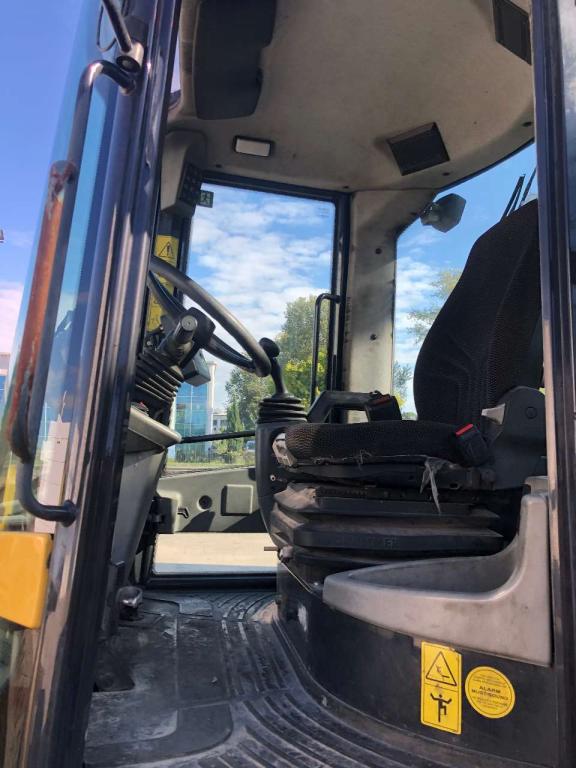 Yanmar V 120 Photo 6