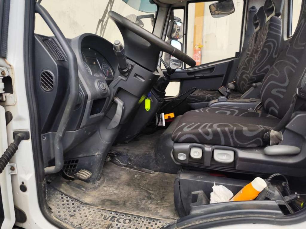 Iveco EUROCARGO CUBE 80E22P Photo 15