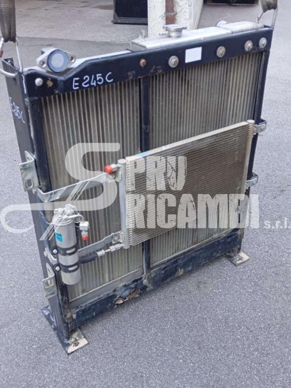Radiateur intercooler pour New Holland E 215/245 C Photo 2