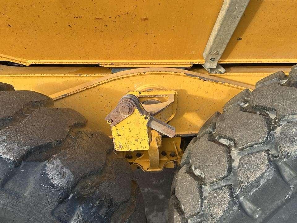 Bell B25E 6x6 Photo 5